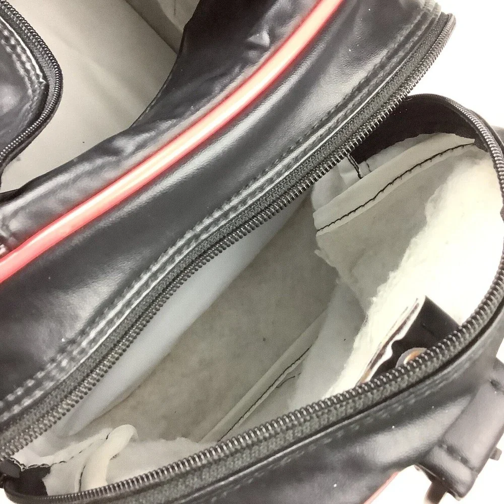 Foot Locker Black Red Gym Travel Duffel Bag Vintage 80's / 90's Medium